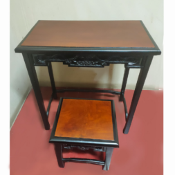 Meja Susun Minimalis